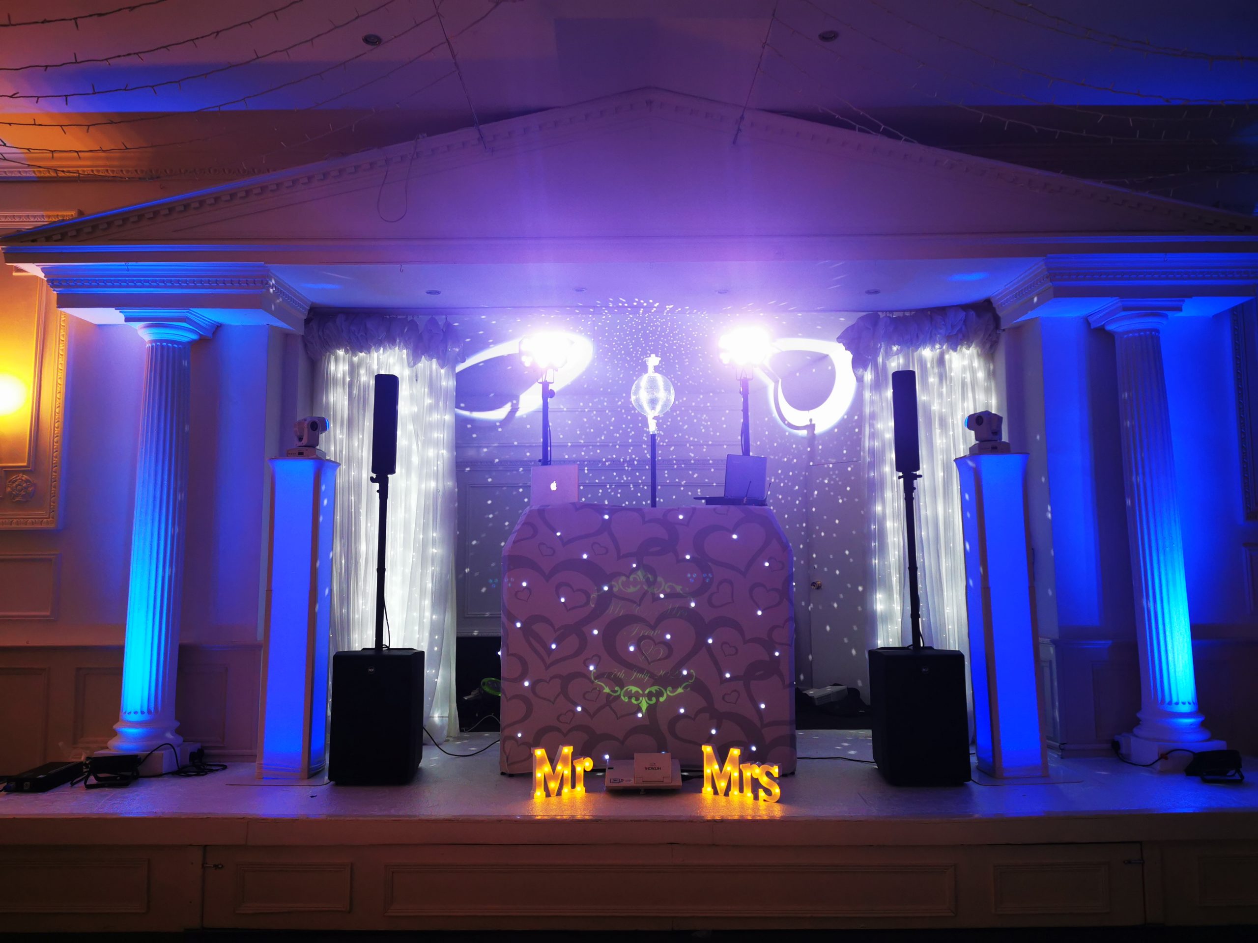 Christmas DJ
DJ
Party DJ 
Personalised DJ 
Music 
Wedding DJ 
DJ Glasgow 
Wedding DJ Glasgow
Party DJ Glasgow 
Professional DJa