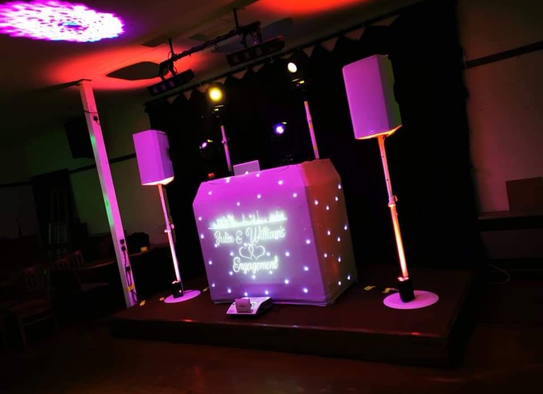 Christmas DJ
DJ
Party DJ 
Personalised DJ 
Music 
Wedding DJ 
DJ Glasgow 
Wedding DJ Glasgow
Party DJ Glasgow 
Professional DJa